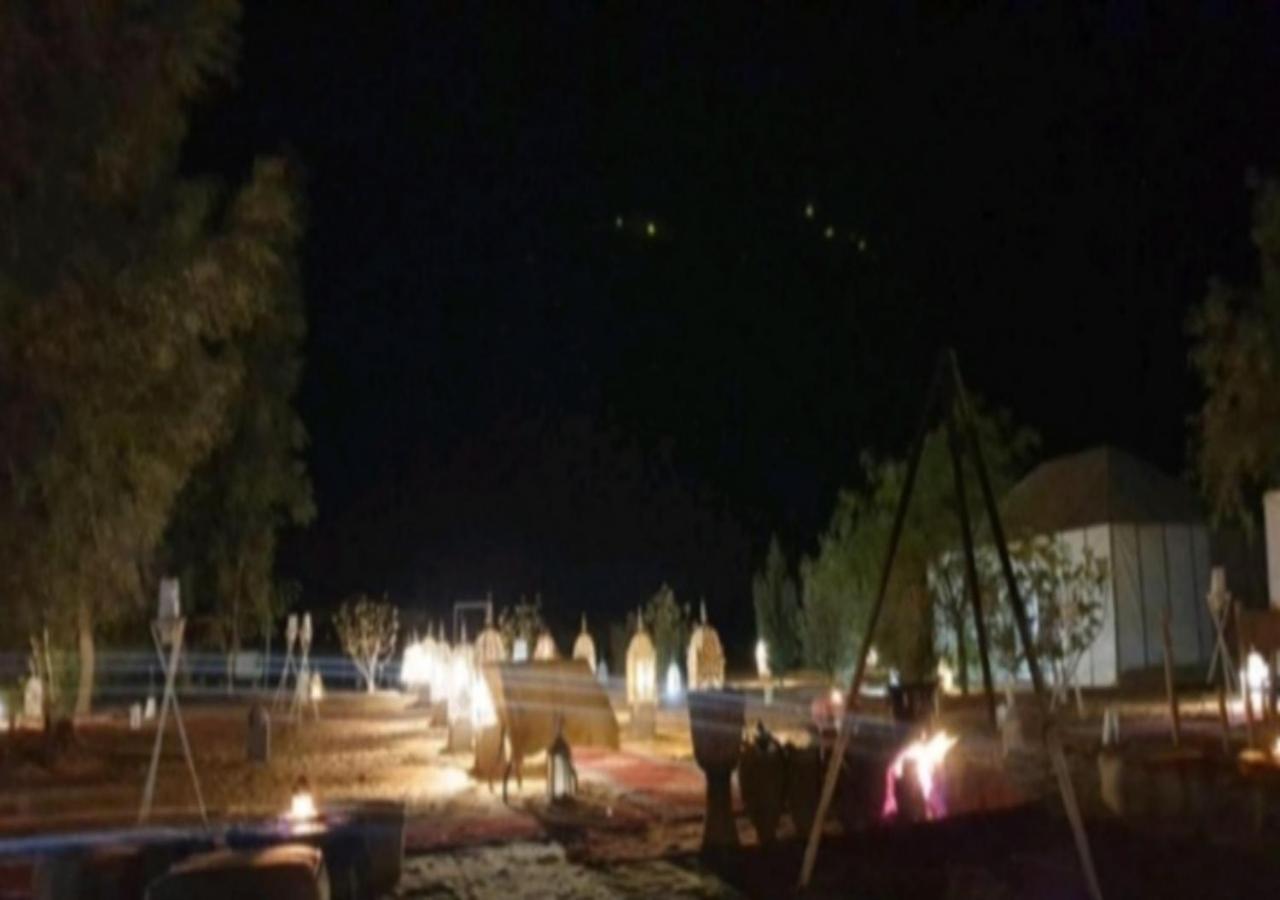 Hotel Berber Camp à Merzouga Extérieur photo
